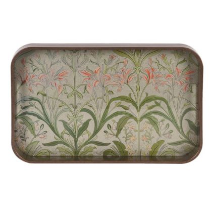 Lily Tray
