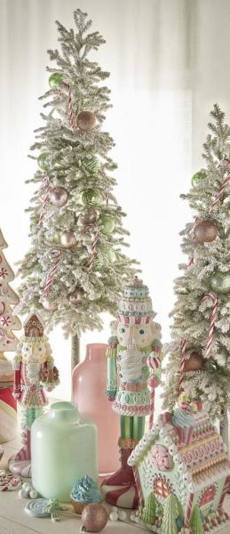 PINE SUPERNEVE W/BASE METAL.H132D43