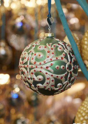 КОЛЕДНА  ДЕКОРАЦИЯ  