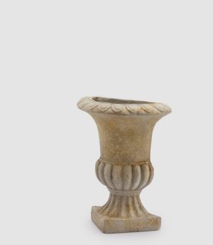 КАШПА ДЕКОРИРАНА  ЗА СТЕНА