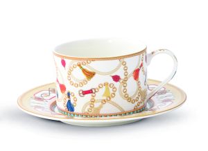 Porc. set tea C&S 220 ml in color box CHEVAL