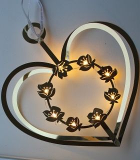 ЗЛАТНО СЪРЦЕ С ВЕНЕЦ ЗА ЦВЕТЯ И LED СВЕТЛИНИ