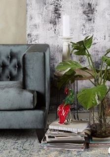 СТЪКЛЕНА ПТИЦА ВЪРХУ ОСНОВА