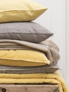 Cushion cover velvet lemon drop