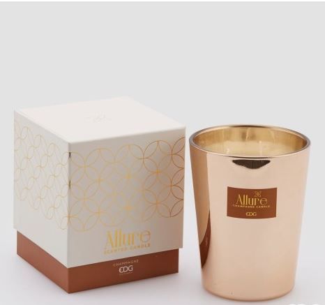 АРОМАТНА СВЕЩ В СТЪКЛЕНА ЧАША - ШАМПАНСКО