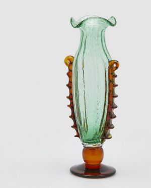  GLASS VASE 